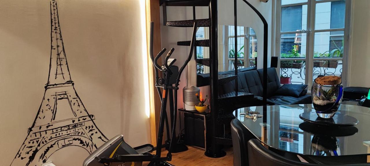 Magnifique Studio Au Coeur Du Marais パリ エクステリア 写真
