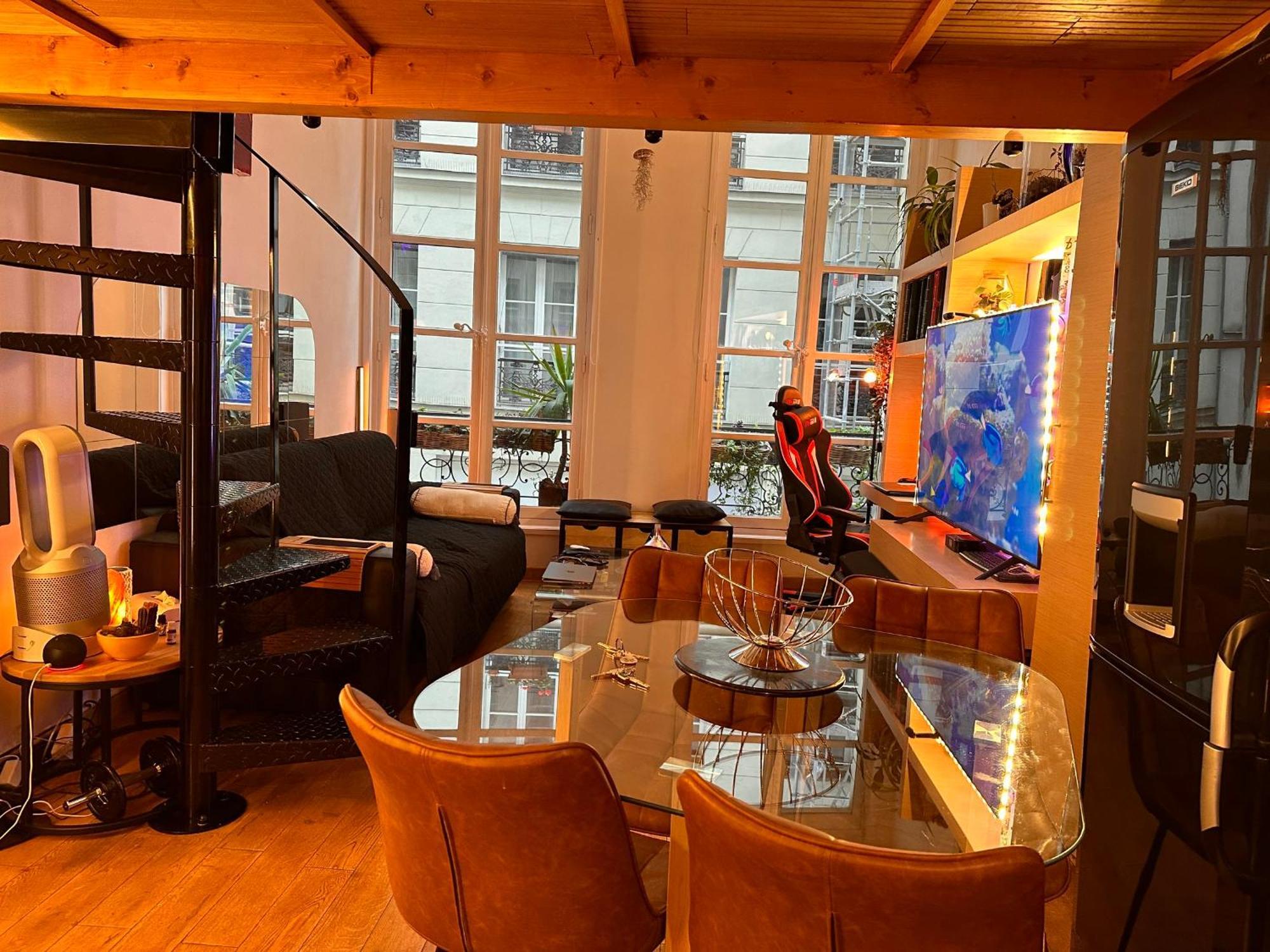 Magnifique Studio Au Coeur Du Marais パリ エクステリア 写真