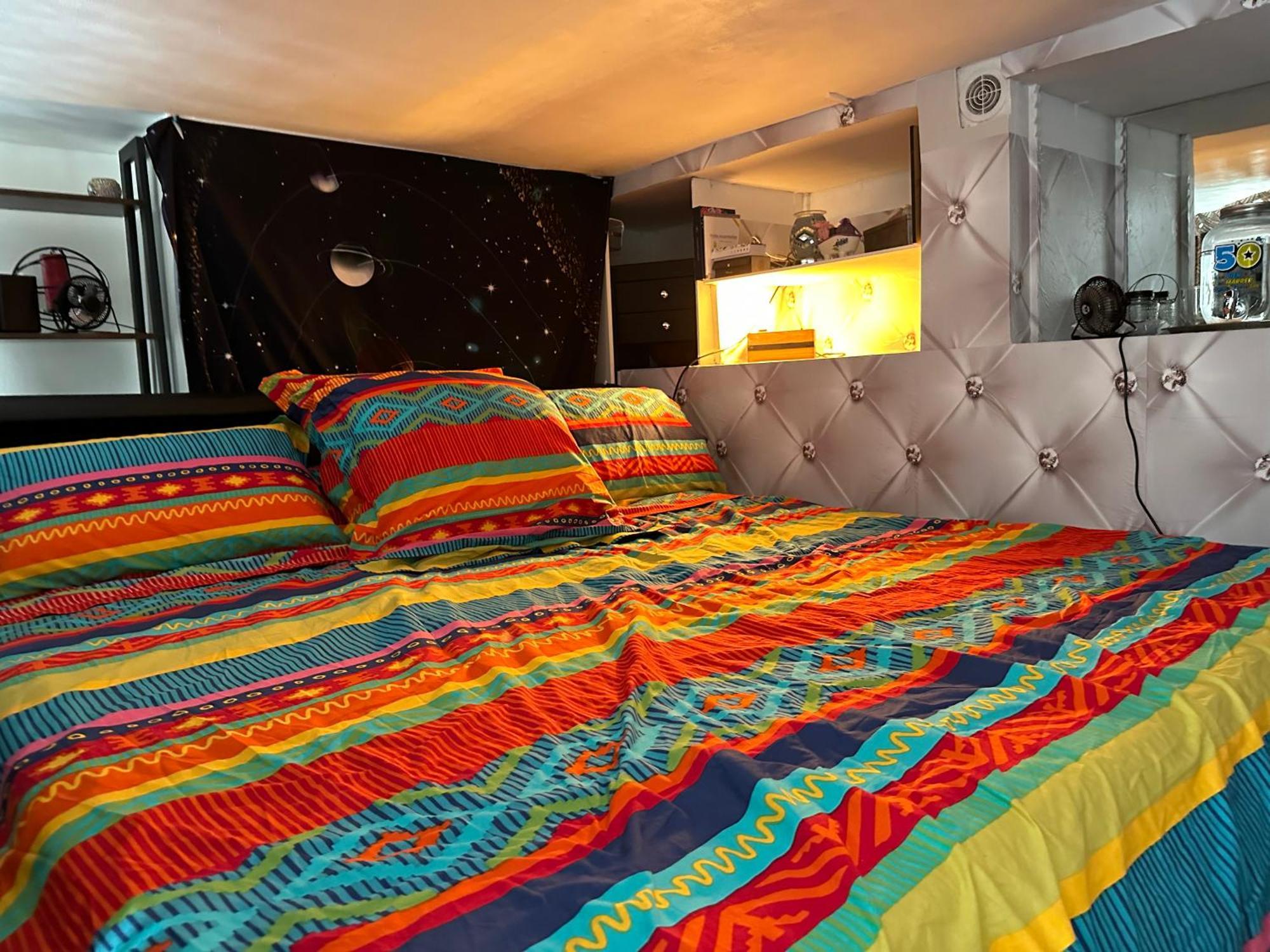 Magnifique Studio Au Coeur Du Marais パリ エクステリア 写真